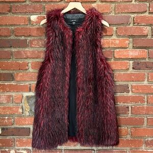 Karen Kane women's boho blush black and red faux fur‎ vest size large NYC chic